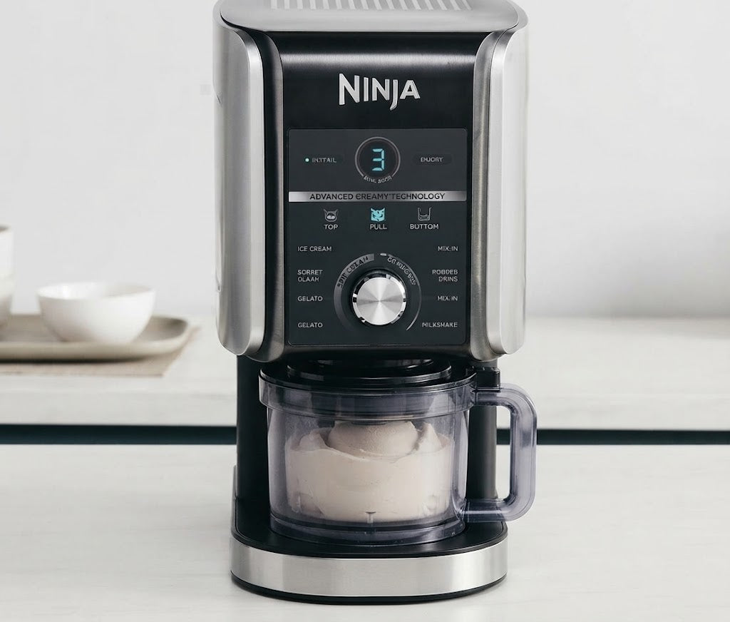 Ninja CREAMi Deluxe 10-in-1 Ice Cream and Frozen Drink Maker (4 Tub Bundle)