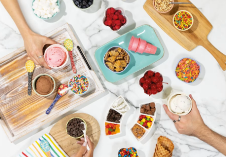 Ninja CREAMi Scoop & Swirl 13-in-1 Soft Serve & Ice Cream Maker NC701UK