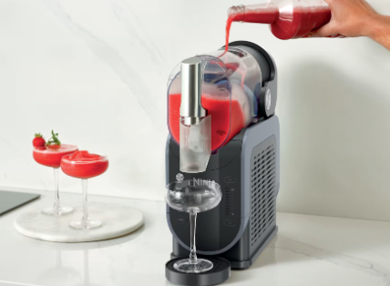 Ninja SLUSHi Frozen Drink Maker with 2-Pack Margarita Cups